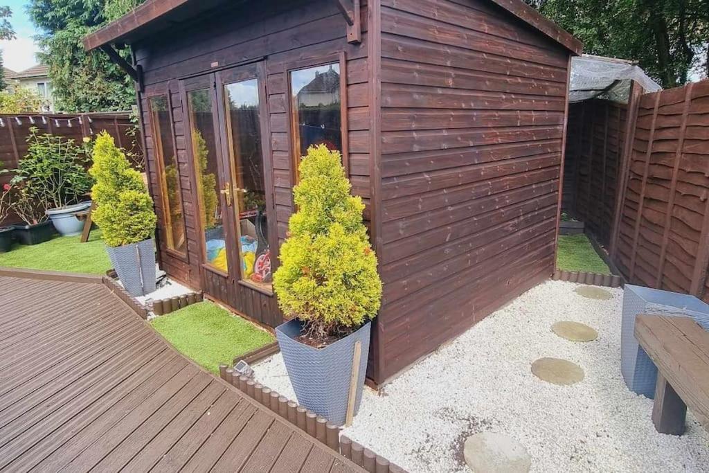 Golden Plush Suites - Beautiful Luxury 3 Bed House In Leicester Exterior foto